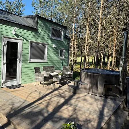 Tiny House In The Forest Szlachta