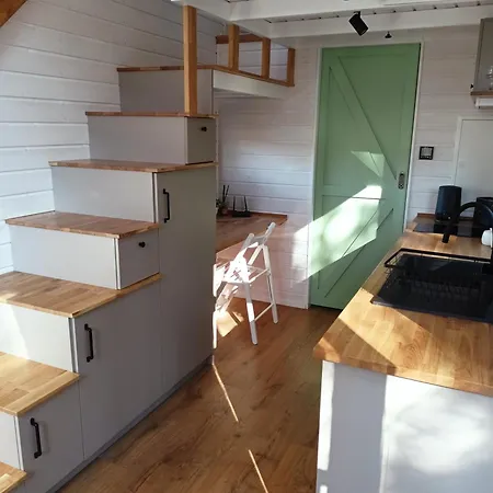 Tiny House In The Forest Ferienhaus
