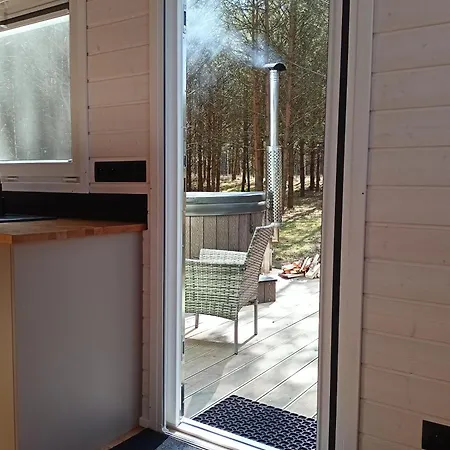 Semesterbostad Tiny House In The Forest Szlachta