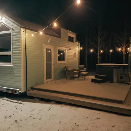 Tiny House In The Forest * Szlachta
