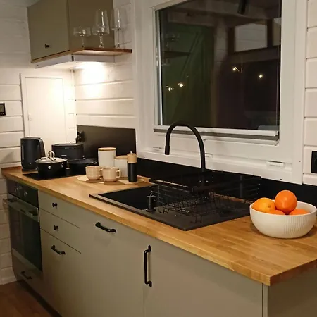 Tiny House In The Forest Semesterbostad Szlachta